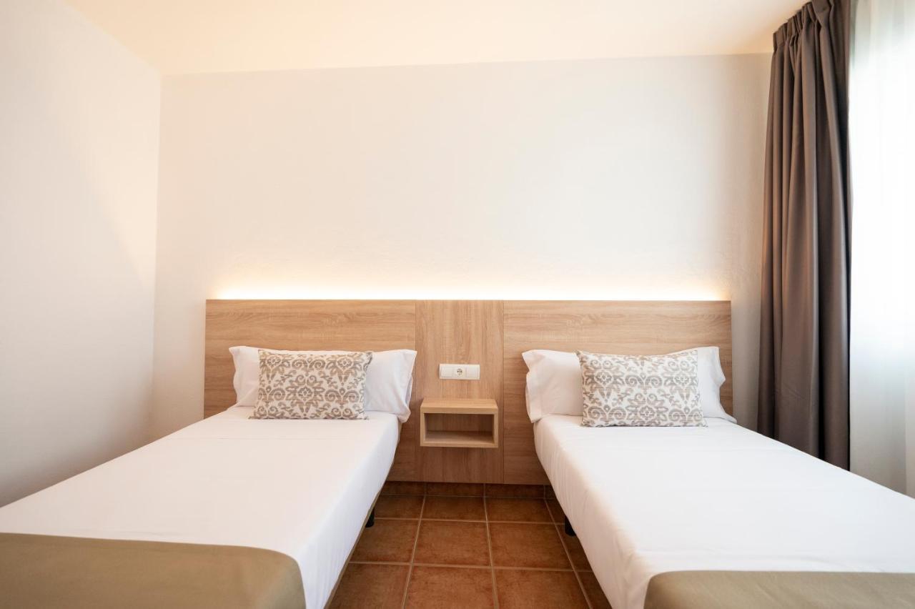 Apartamentos Blanco Sol Cala Vadella  Εξωτερικό φωτογραφία