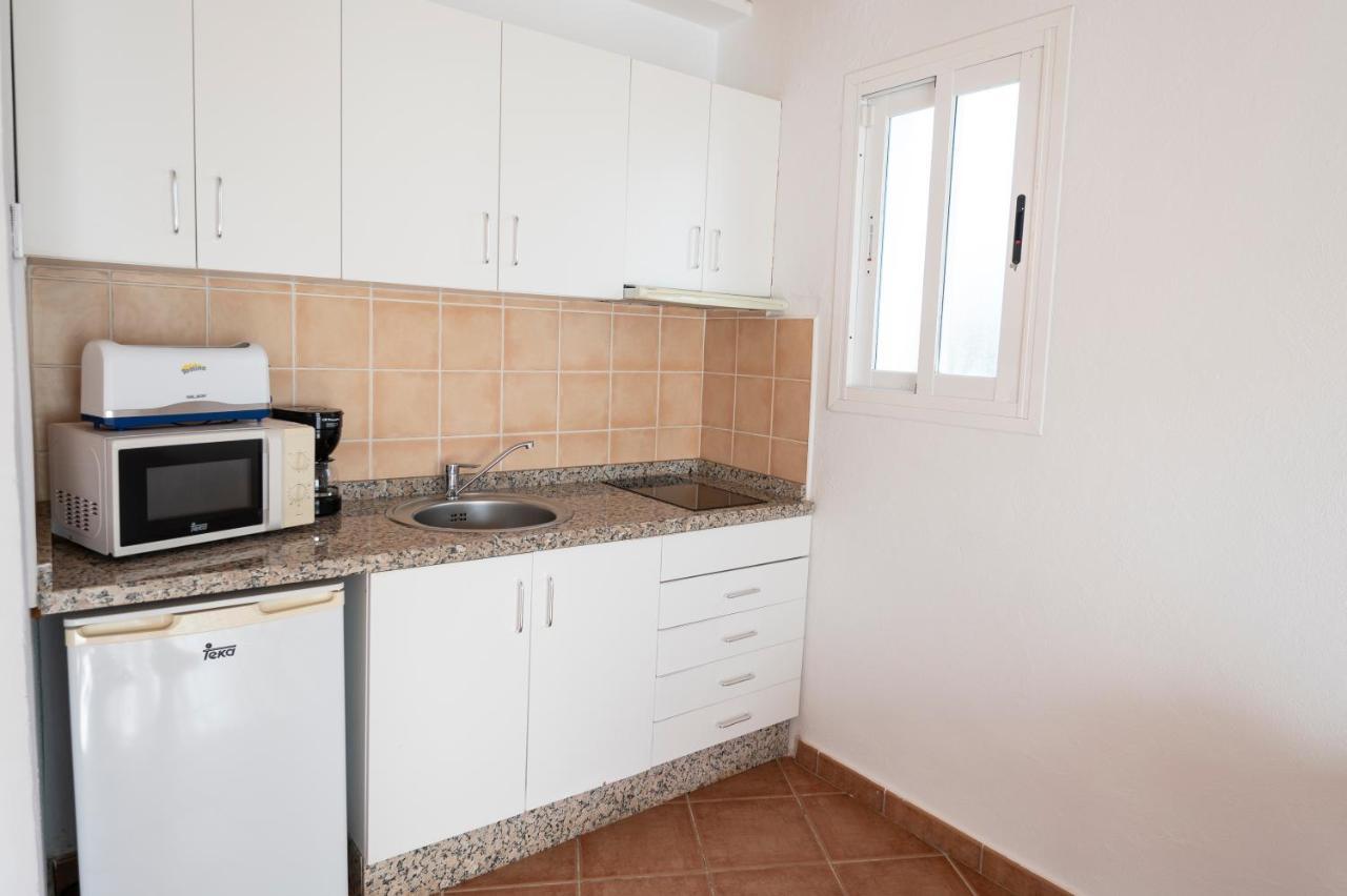 Apartamentos Blanco Sol Cala Vadella  Εξωτερικό φωτογραφία