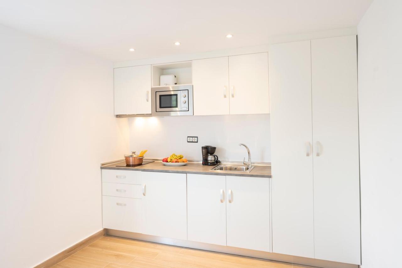 Apartamentos Blanco Sol Cala Vadella  Εξωτερικό φωτογραφία