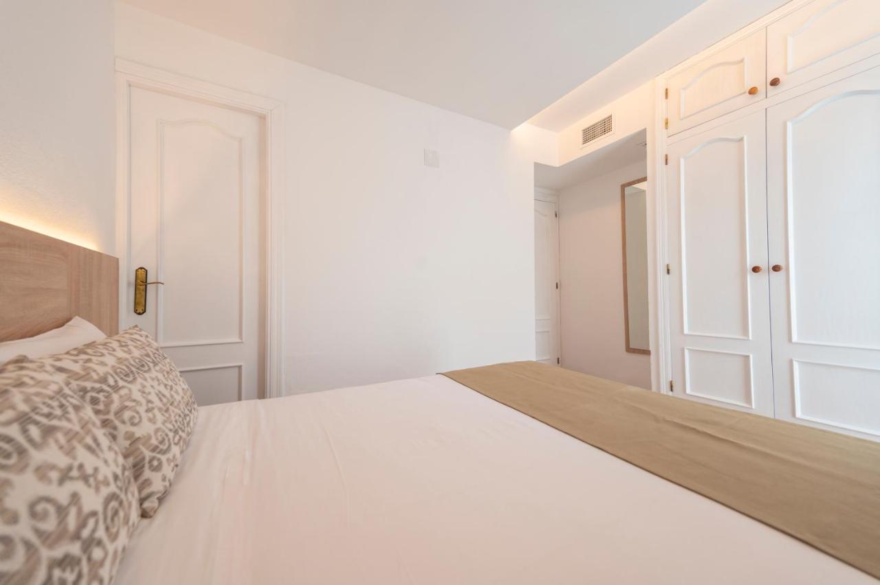 Apartamentos Blanco Sol Cala Vadella  Εξωτερικό φωτογραφία