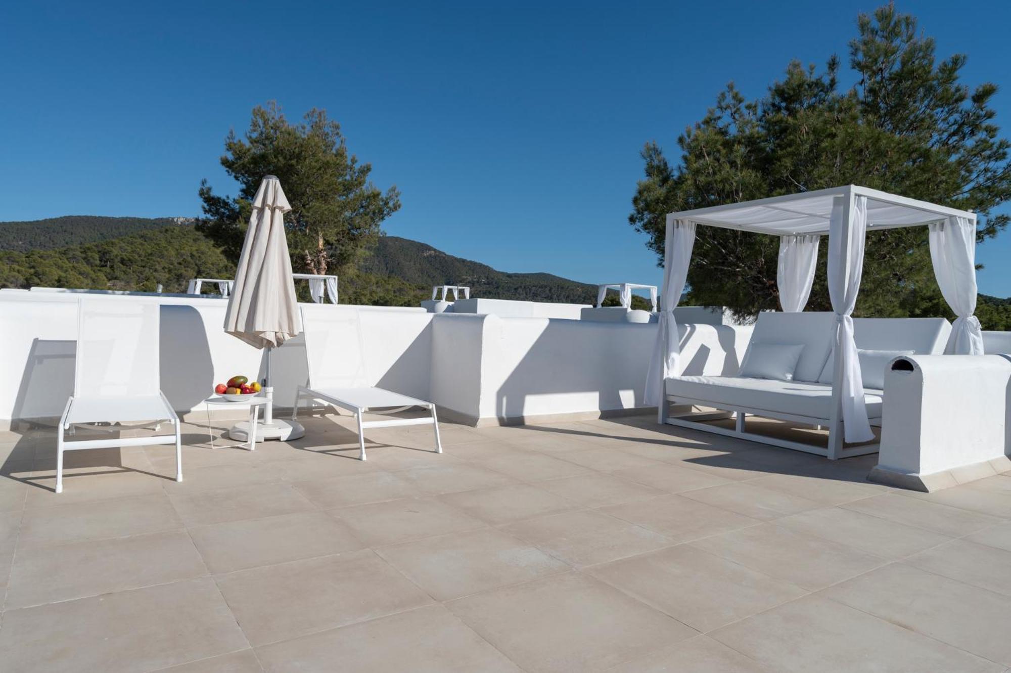 Apartamentos Blanco Sol Cala Vadella  Εξωτερικό φωτογραφία