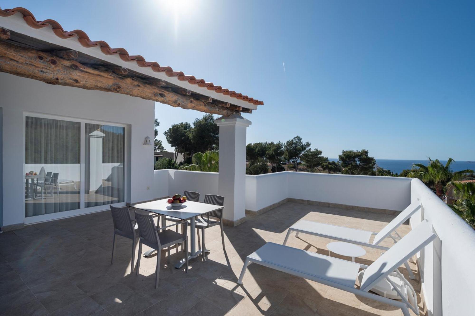 Apartamentos Blanco Sol Cala Vadella  Εξωτερικό φωτογραφία