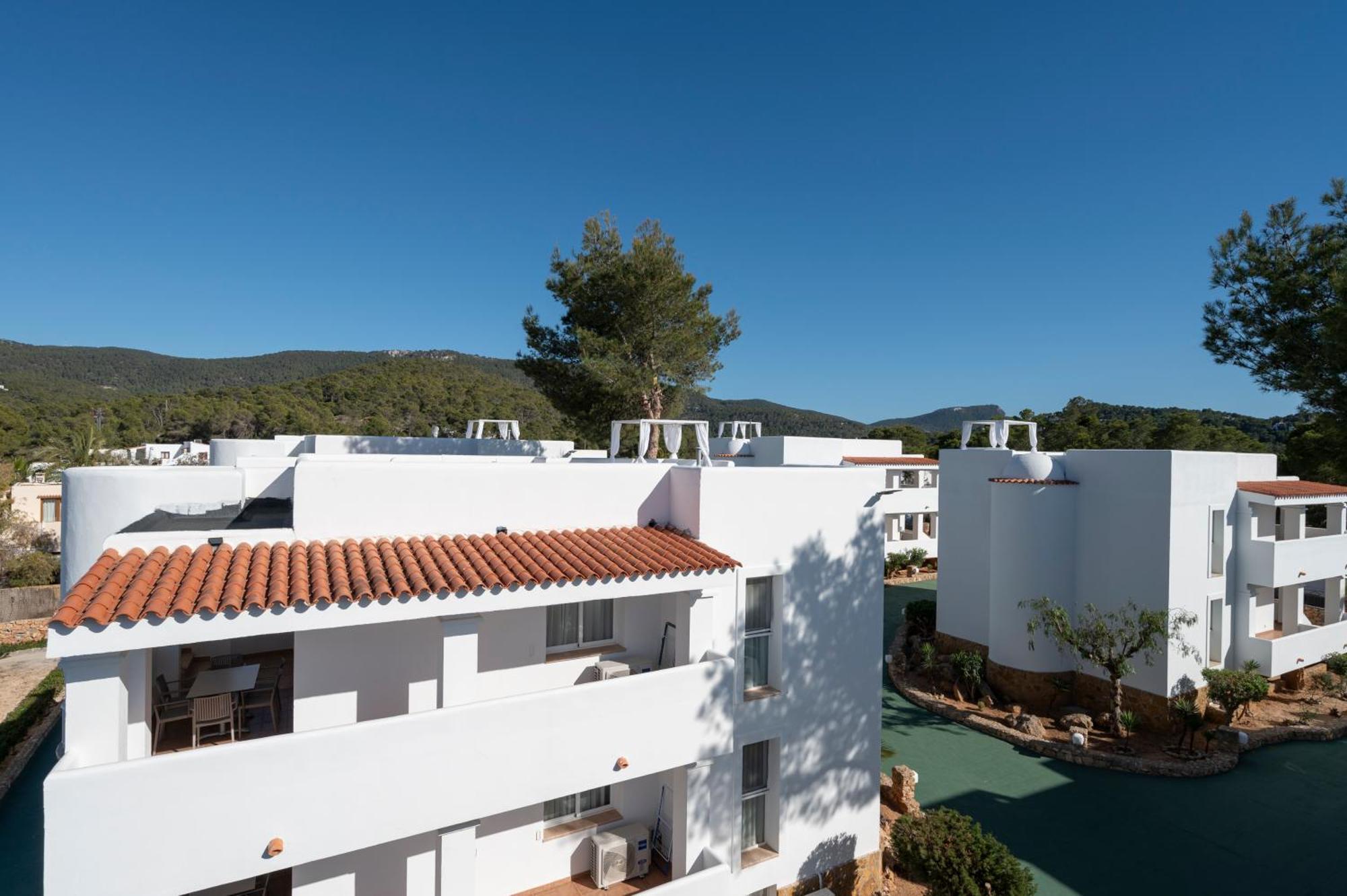 Apartamentos Blanco Sol Cala Vadella  Εξωτερικό φωτογραφία